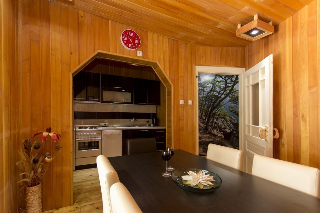 Bukoleon Apartment Beograd Phòng bức ảnh